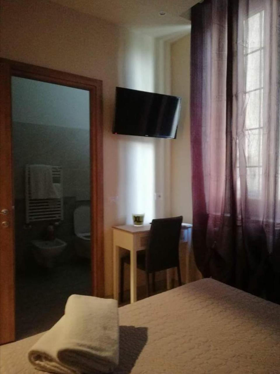 Albergo Torino Albenga Esterno foto