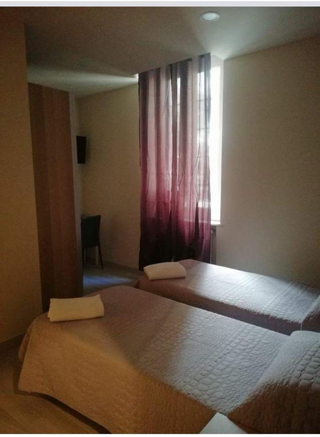 Albergo Torino Albenga Esterno foto
